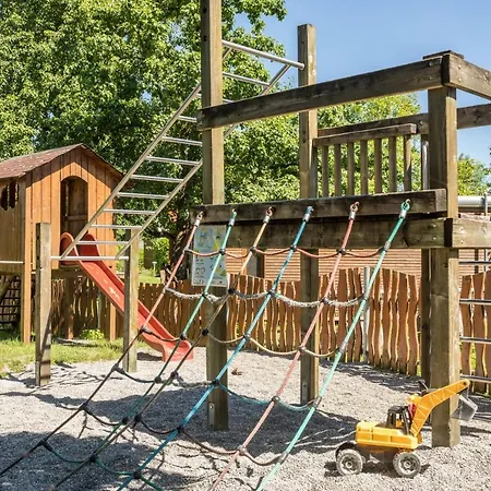 Falkenhalde デッゲンハウザータール