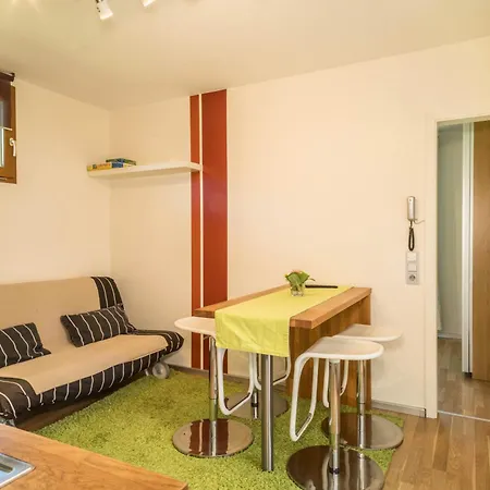 Falkenhalde Ferienhaus Deggenhausertal